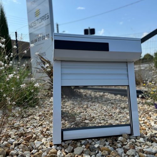 volet roulant avec moustiquaire solaire